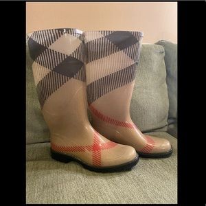 Like New Burberry Mid-calf Rain Boots (Size 37)
